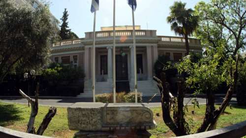 Aνησυχία και προβληματισμός στην κυβέρνηση μετά το ΣτΕ