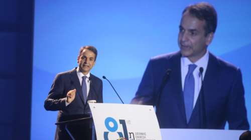 Πολιτική «σταυροφορία» Μητσοτάκη για τους Θεσμούς και τη Δημοκρατία