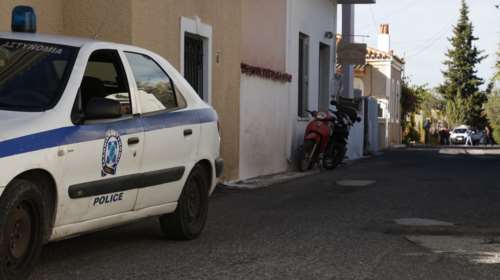 Φονικό στην Αίγινα: Ηταν ζωντανοί όταν τους έκαψαν