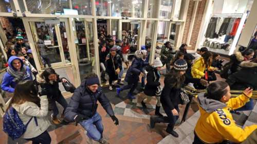 Τι αγόρασαν με μανία οι Αμερικανοί τη Μαύρη Παρασκευή;