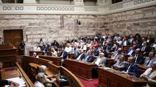 Επερώτηση της ΝΔ για τις τράπεζες με υπογραφές Καραμανλή - Σαμαρά