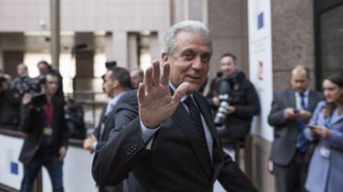 Αβραμόπουλος: Ώρα αποφάσεων η σημερινή συνεδρίαση