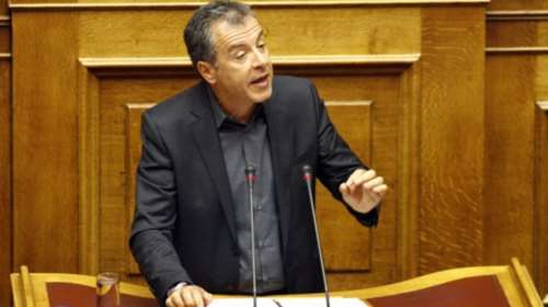 Θεοδωράκης: Κομμάτια και θρύψαλα ο προϋπολογισμός