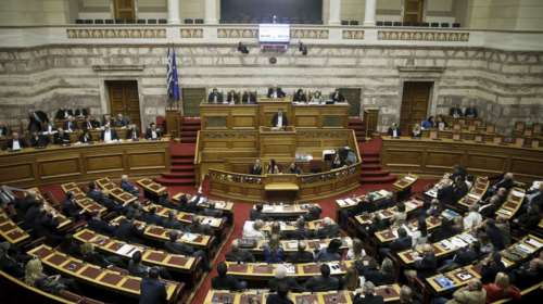 Γραφείο Προϋπολογισμού: Πενιχρό το όφελος από την αύξηση του ΦΠΑ στα νησιά