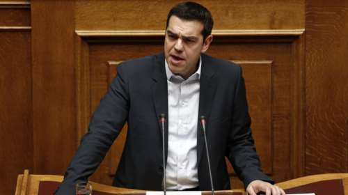 Ο Τσίπρας στη Βουλή για προσφυγικό και ανακεφαλαιοποίηση τραπεζών