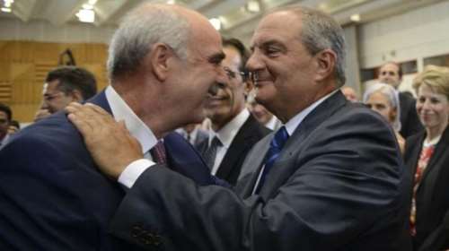 Επαναβεβαιώνει τη στήριξη σε Μεϊμαράκη ο Καραμανλής