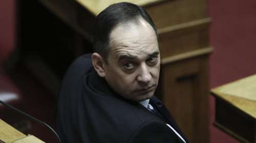 Ο Πλακιωτάκης, ο «Κουμουνιστής» Τσίπρας και η «Αγγέλα»