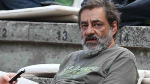 Η αινιγματική ανάρτηση του Αντώνη Καφετζόπουλου μετά την επιστολή Φιλιππίδη: Το αυτογκολ και τα αποδυτήρια