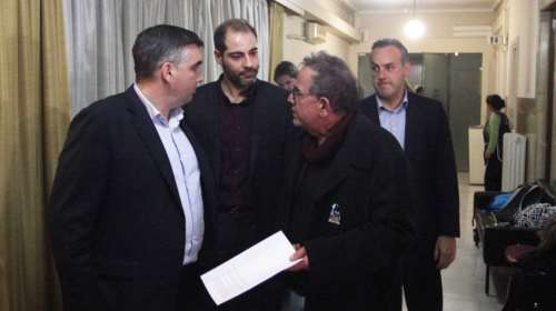 Συμφώνησαν  δήμαρχοι και Μουζάλας για τους μετανάστες