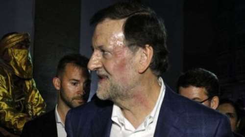 Με εμφανή σημάδια από τη γροθιά στη Σύνοδο ο Ραχόι