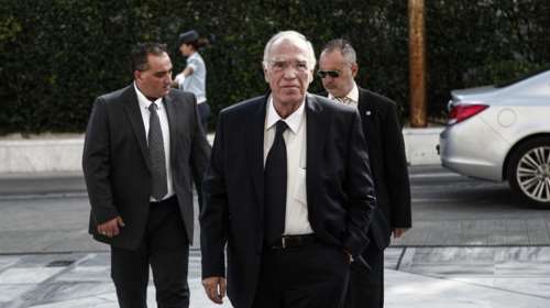 Λεβέντης καλεί Καραμανλή να στηρίξει πάλι Μεϊμαράκη,να γίνει οικουμενική