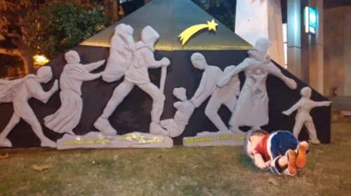 Μια διαφορετική φάτνη με τον Αϊλάν στην Καβάλα