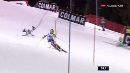 Drone παραλίγο να σκοτώσει σκιέρ σε αγώνα video