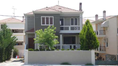 Εκτός τόπου και χρόνου και οι νέες αντικειμενικές αξίες