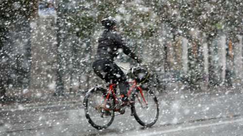 Αλλάζει ο καιρός: Με χιόνια και κρύο η Πρωτοχρονιά