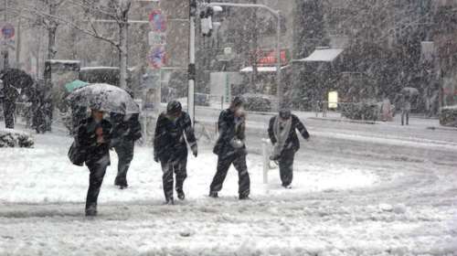 Πολική καταιγίδα σε όλη τη χώρα έως την Πρωτοχρονιά