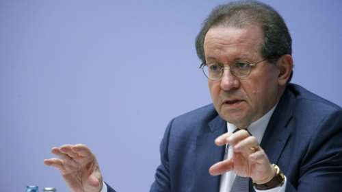 Κονστάντσιο (Αντιπρόεδρος ΕΚΤ): Η ελληνική κρίση πέρασε