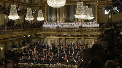 Ποδαρικό για το 2016 με τη Φιλαρμονική της Βιέννης