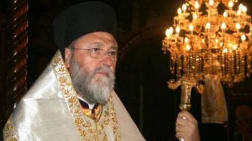 Μητροπολίτης «εύχεται» σύμφωνο συμβίωσης για τα παιδιά του Τσίπρα