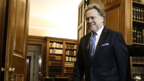 Επιμένει ο Κατρούγκαλος: Καμιά μείωση σε κύριες συντάξεις