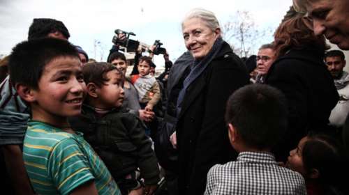 Με τους πρόσφυγες στον Ελαιώνα η Βανέσα Ρεντγκρέιβ