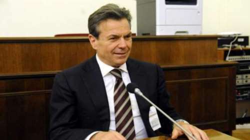 Σκέψεις να εξαιρεθούν τα μπλοκάκια από την αύξηση εισφορών