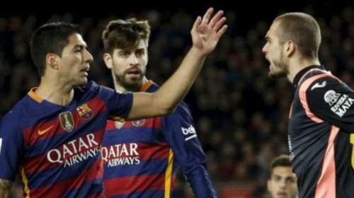 «Δάγκωσε» πάλι ο Σουάρες, νέοι μπελάδες (video)