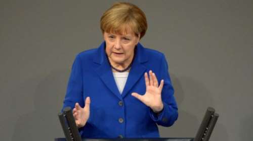 «Σκληραίνει» το άσυλο η Μέρκελ μετά τις επιθέσεις στην Κολωνία