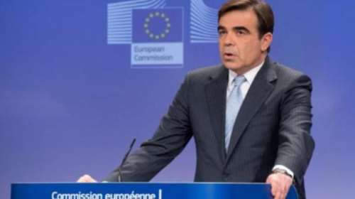 Κομισιόν: Αξιολογείται ακόμη το προσχέδιο για το Ασφαλιστικό