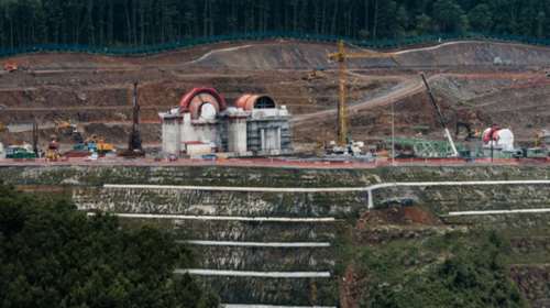 Εldorado Gold: Ανακοινώνει «πάγωμα» επενδύσεων, απολύσεις εργαζομένων