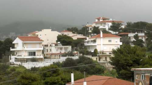 Οικονομική «ανάσα» για 700.000 στεγαστικά από την πτώση των επιτοκίων