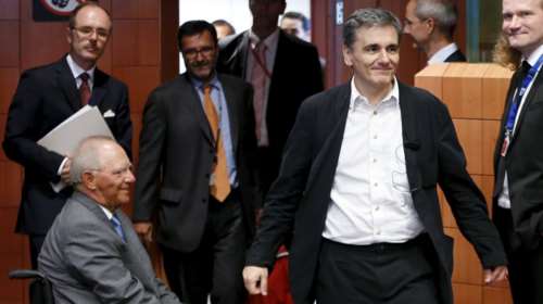 ΥΠΟΙΚ: Εποικοδομητική η συνάντηση Τσακαλώτου-Σόιμπλε