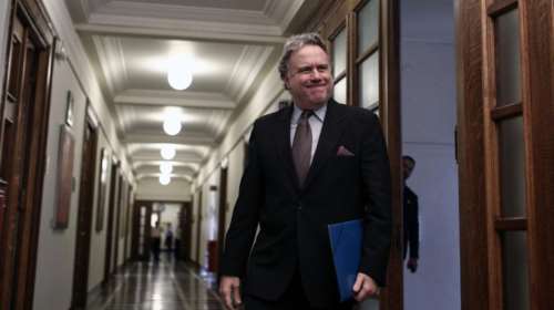 Ζαλάδα στην κυβέρνηση από τα άγρια αιτήματα των θεσμών