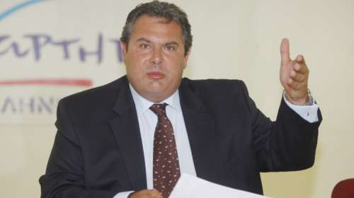 Καμμένος σε αγρότες: Αφήστε τα μπλόκα και πηγαίνετε στον Τσίπρα