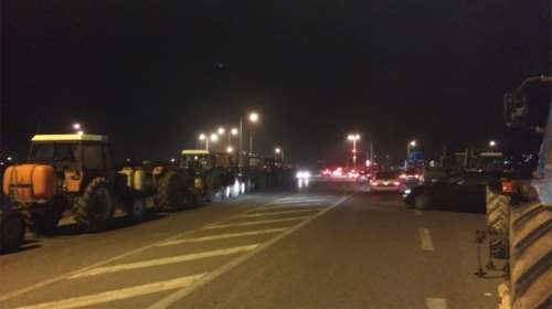 Βγάζουν τα τρακτέρ και οι αγρότες της Αττικής