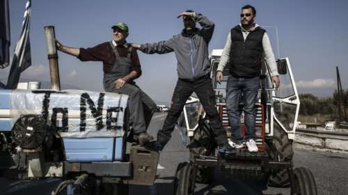 Διευρύνουν τα μπλόκα και τα μέτωπα των κινητοποιήσεων