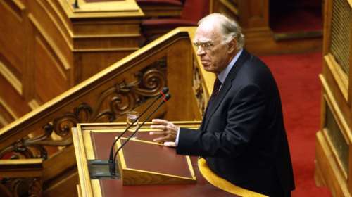 Λεβέντης: Ο Τσίπρας κατέβασε τα παντελόνια και τα υπέγραψε όλα