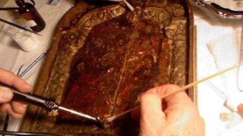 Πώς βρέθηκε η εικόνα της Παναγίας της Τήνου