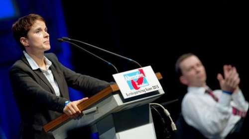 Δήλωση σοκ στη Γερμανία: Να πυροβολούνται οι πρόσφυγες