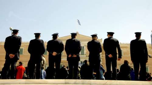 Συγκέντρωση διαμαρτυρίας των ενστόλων για το Ασφαλιστικό