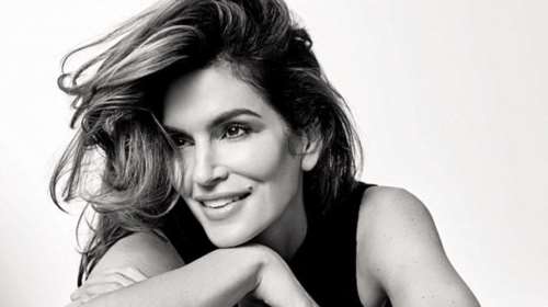 Σίντι Κρόφορντ: Σε λίγες μέρες γίνομαι 50 και αποσύρομαι από το μόντελινγκ