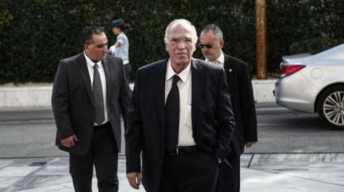 Λεβέντης: Η κυβέρνηση παίζει παιχνίδια με τις τηλεοπτικές άδειες