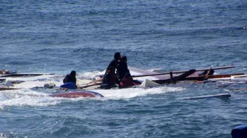 Νέο ναυάγιο στις τουρκικές ακτές με εννέα νεκρούς πρόσφυγες