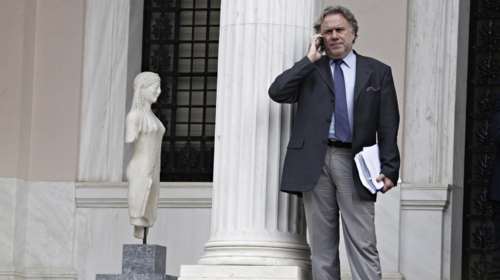 Με την πλάτη στον τοίχο η κυβέρνηση για το ασφαλιστικό