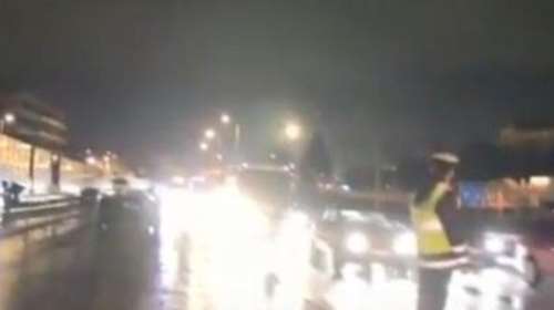 Αναποδογύρισε νταλίκα στον Κηφισό, κανονικά η κυκλοφορία