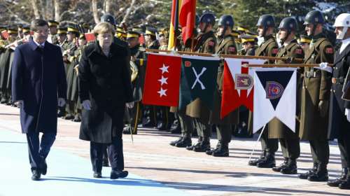 Ξανά στην Άγκυρα η Άνγκελα Μέρκελ για το προσφυγικό