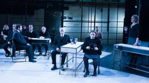 «Δαμάζοντας τα κύματα» του Λαρς φον Τρίερ στο Εθνικό Θέατρο