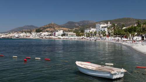 Τουλάχιστον 40% πτώση στις κρατήσεις τουριστικών πακέτων στην Τουρκία