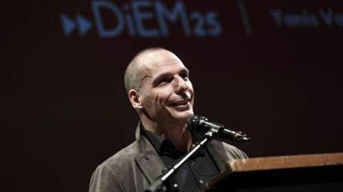 H επιστροφή του Γιάνη στα πρωτοσέλιδα των διεθνών ΜΜΕ