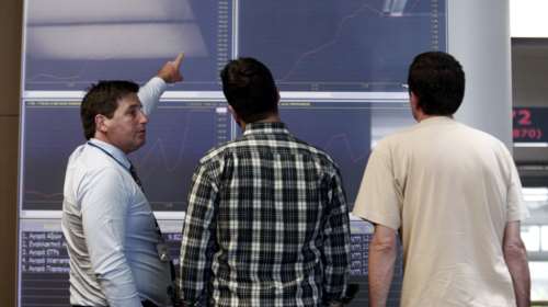 Νέο κραχ στο χρηματιστήριο, βουλιάζουν οι τράπεζες